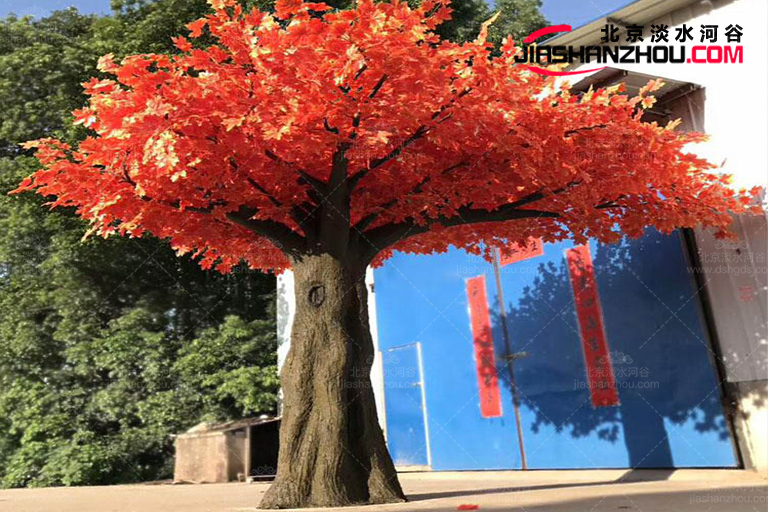 仿真樹(shù)紅楓樹(shù)的鑒定大型影視造景仿真樹(shù)專家評(píng)論